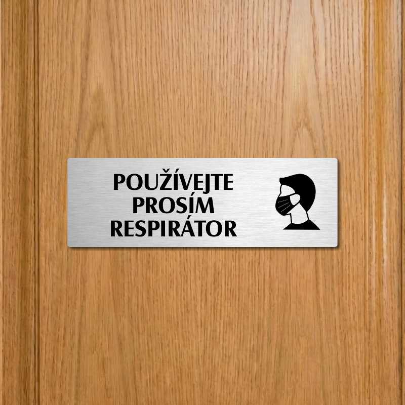 Použijte prosím respirátor, 200x66mm, zlatá popiska s imitacemi šroubků